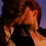 Titanic kiss